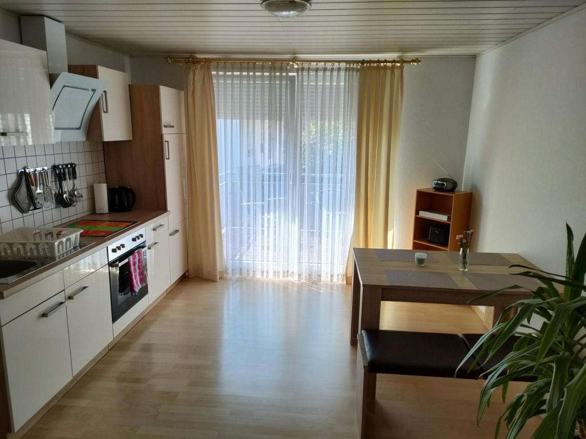 Susis Ferienwohnung Lahnau Buitenkant foto